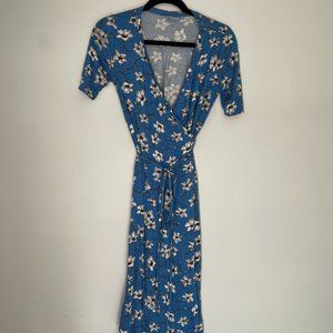Nom maternity blue floral wrap dress